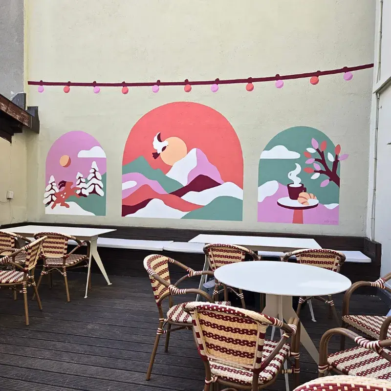 Fresque murale à Chamonix par l'artiste Aurore Leprivey
